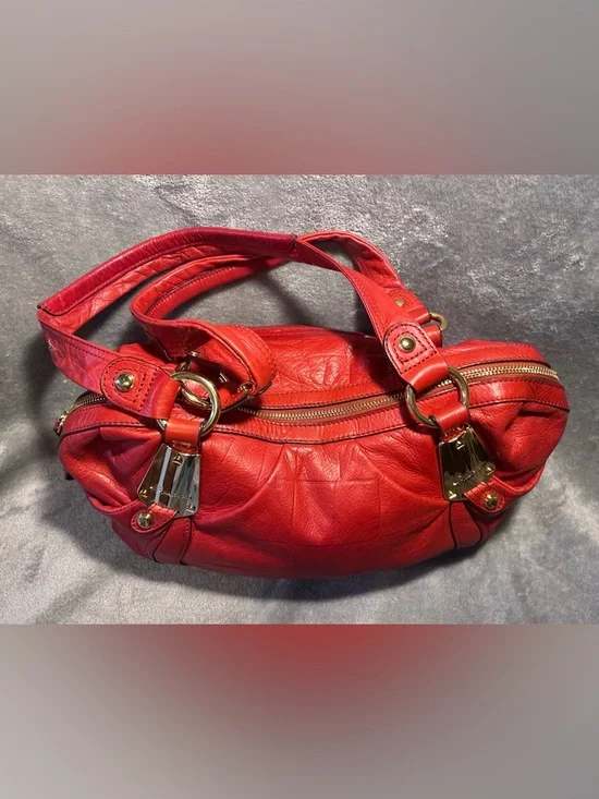 B. Makowsky Red Leather Slouchy Shoulder Satchel w/ Gold Hardware - Picture 4 of 9